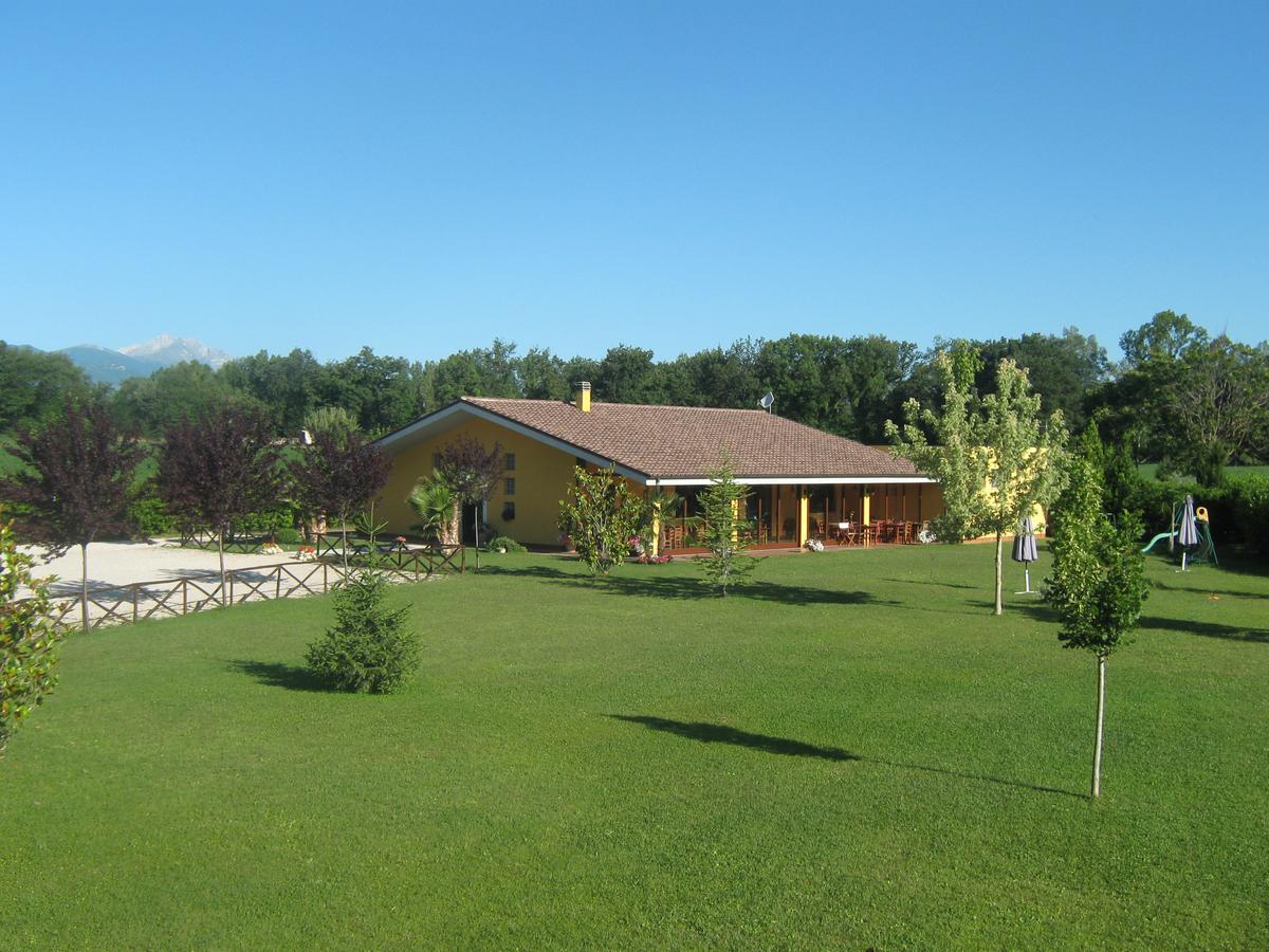 B & B Oasi Rosciano  Exterior photo